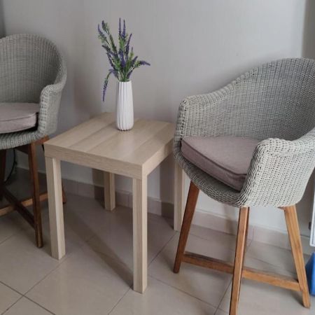 Apartment In A Quiet Location. アテネ エクステリア 写真