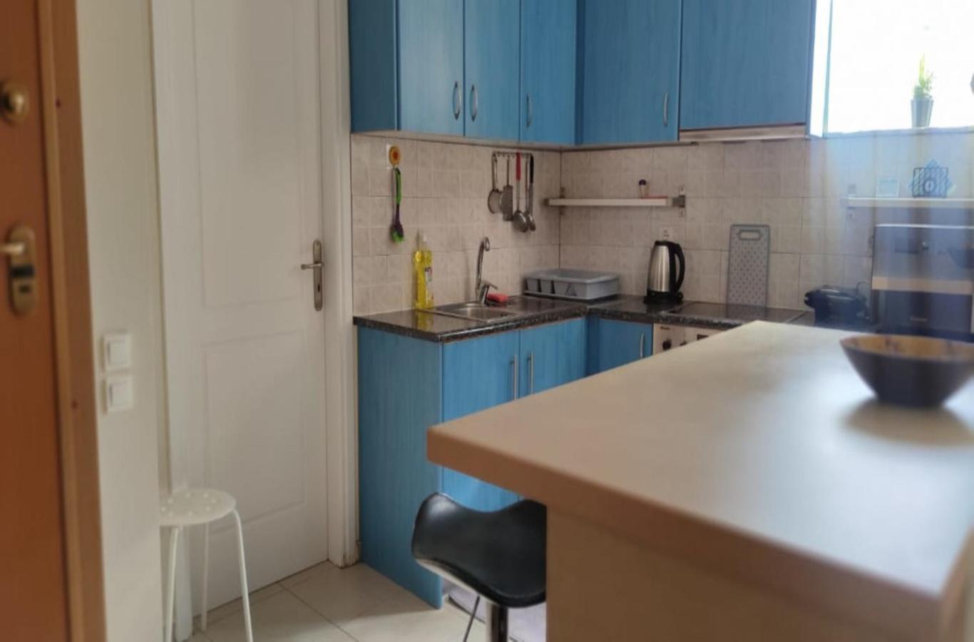 Apartment In A Quiet Location. アテネ エクステリア 写真